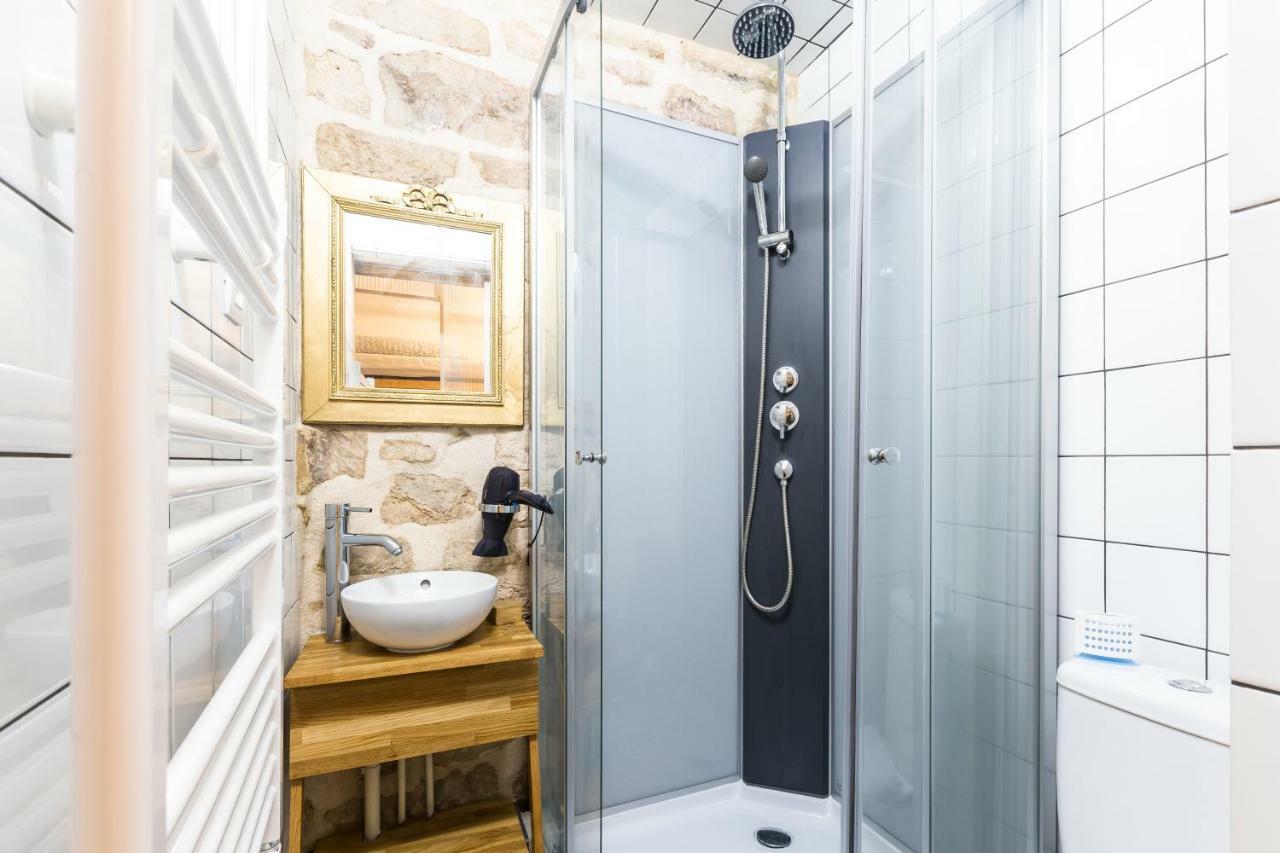 Pretty 25 M2 In A Lively District Apartment Paris Exterior foto